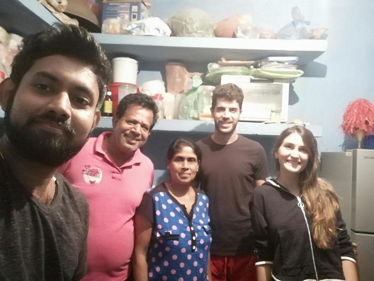 Dreamscape Home Stay Kandy Esterno foto