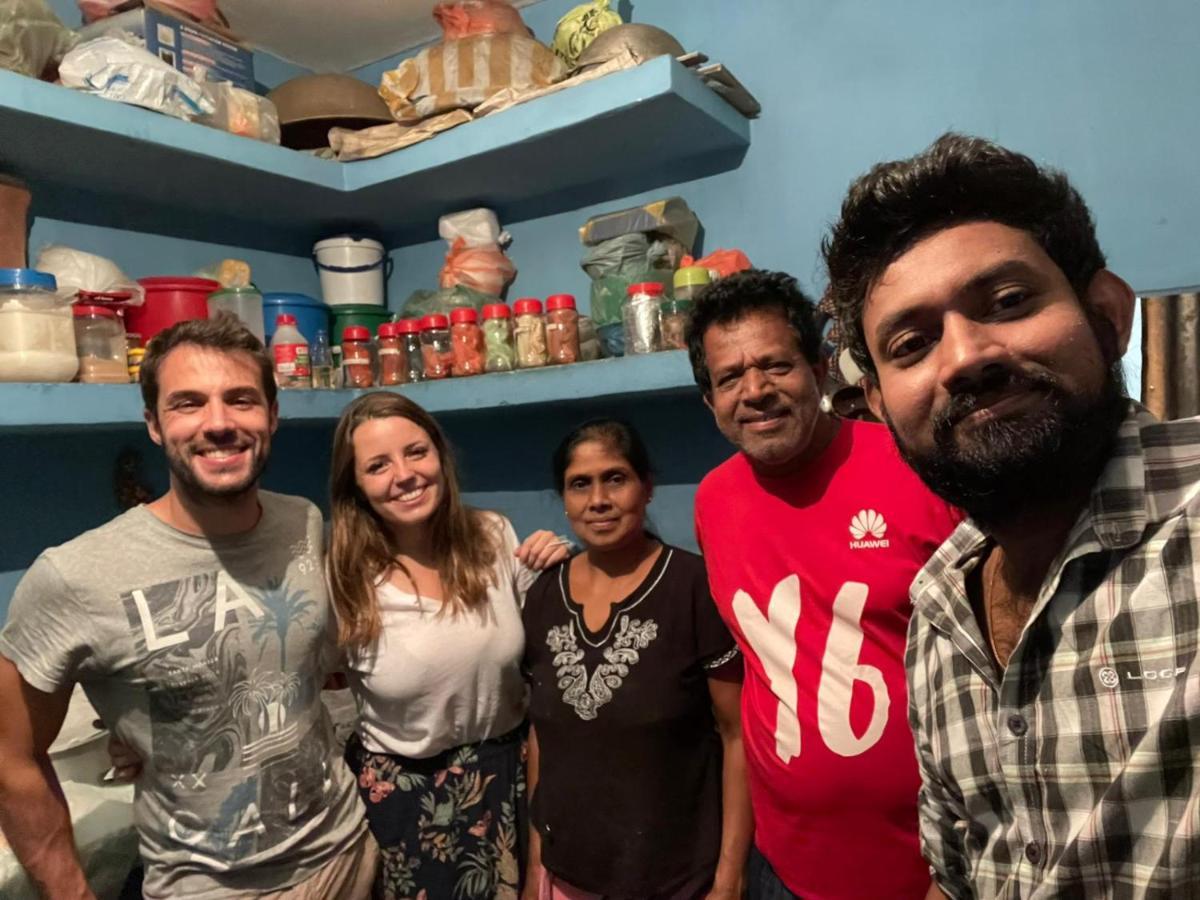 Dreamscape Home Stay Kandy Esterno foto