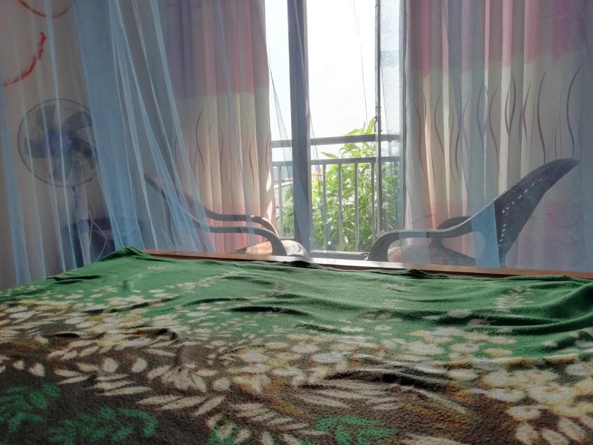 Dreamscape Home Stay Kandy Esterno foto