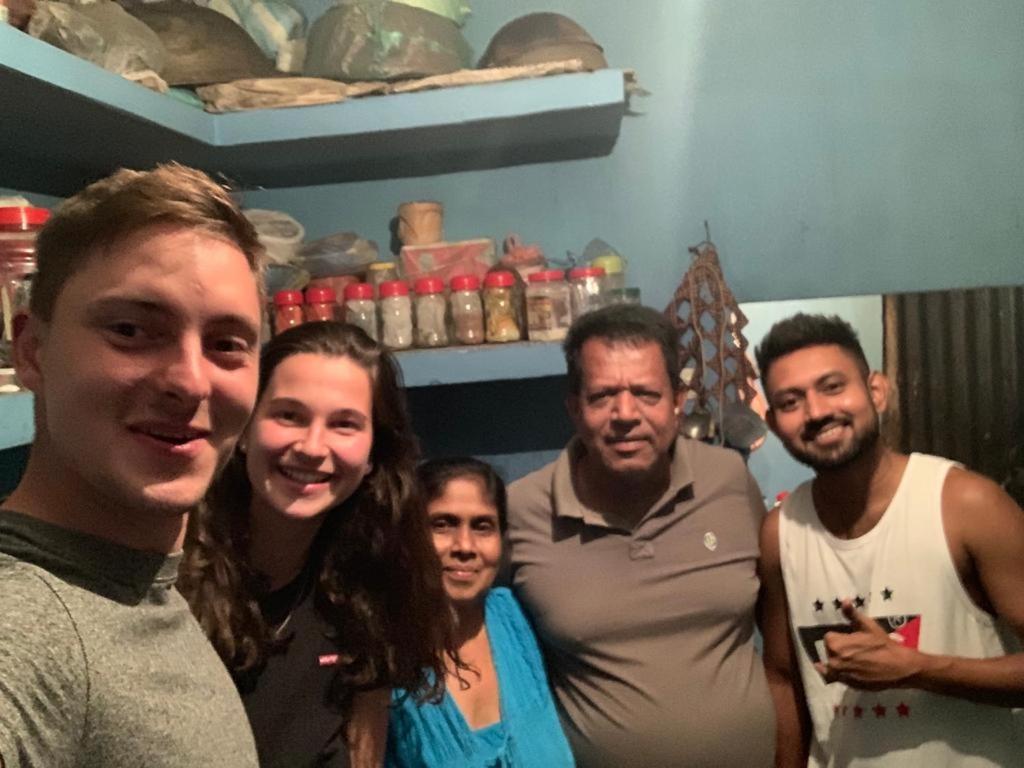 Dreamscape Home Stay Kandy Esterno foto