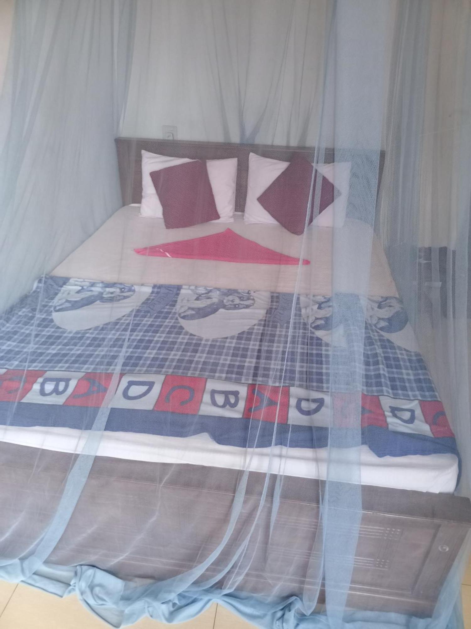 Dreamscape Home Stay Kandy Esterno foto